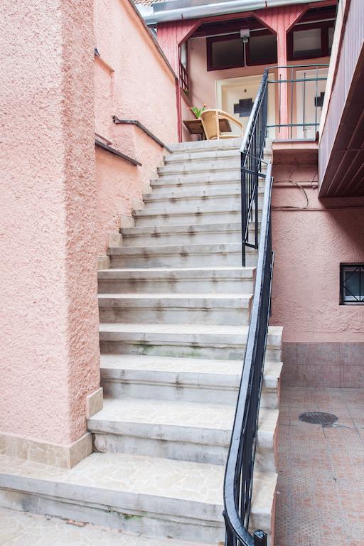 Residence Piata Sfatului Braşov Eksteriør billede