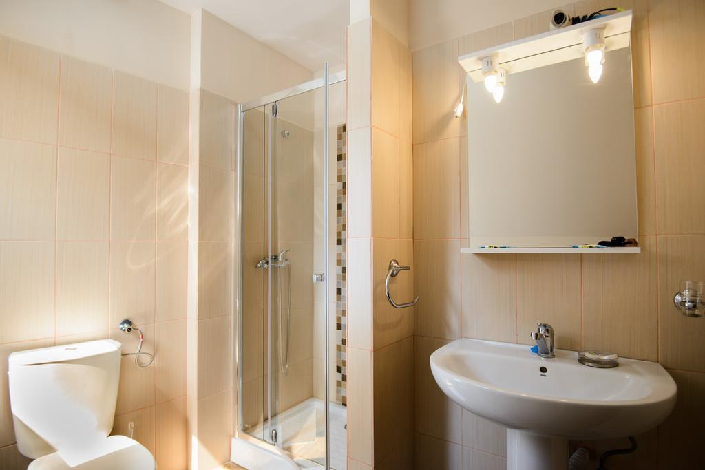 Residence Piata Sfatului Braşov Eksteriør billede